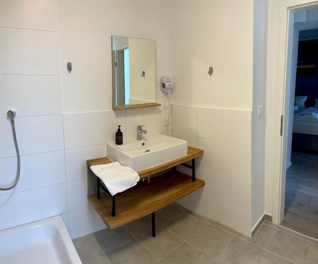 Aparthotel Neumuenster City Екстер'єр фото